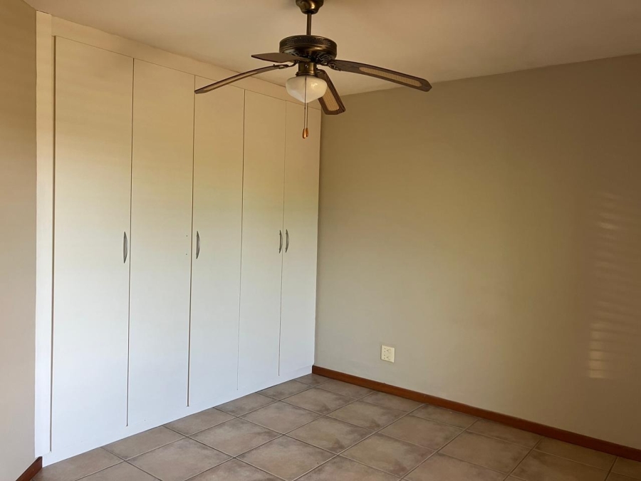 2 Bedroom Property for Sale in Beacon Bay Eastern Cape